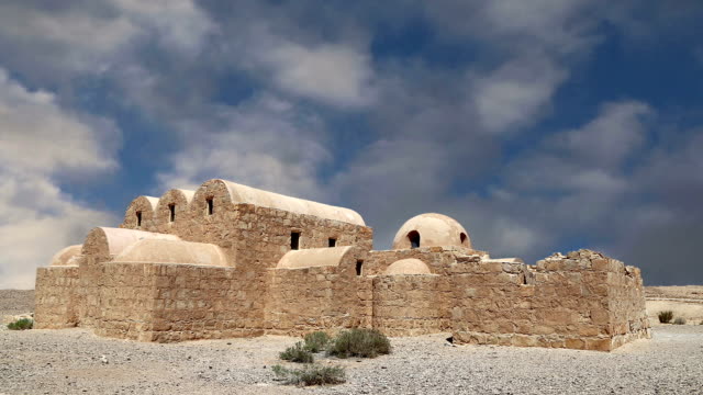 (Qasr)-de-Quseir-Amra-castillo-del-desierto-cerca-de-Amman,-Jordania.-Patrimonio-Mundial-con-el-famoso-fresco.