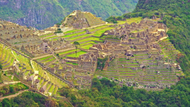 Machu-Pichu-schmale-Übersicht