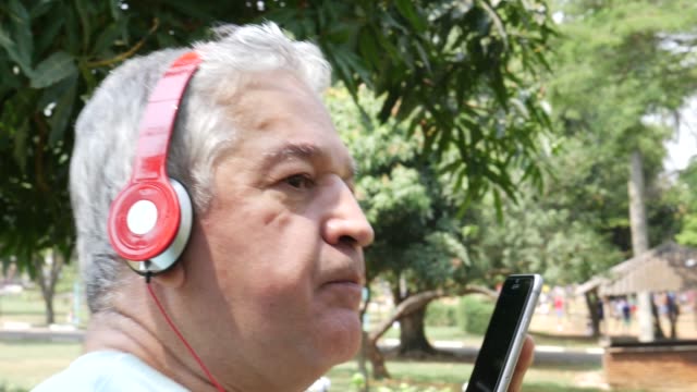 Senior-male-in-headphones