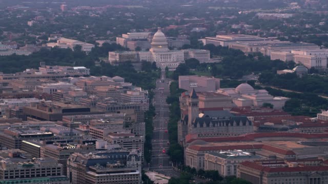 Aerial-view-of-Pennsylvania-Avenue-leading-to-Capitol.