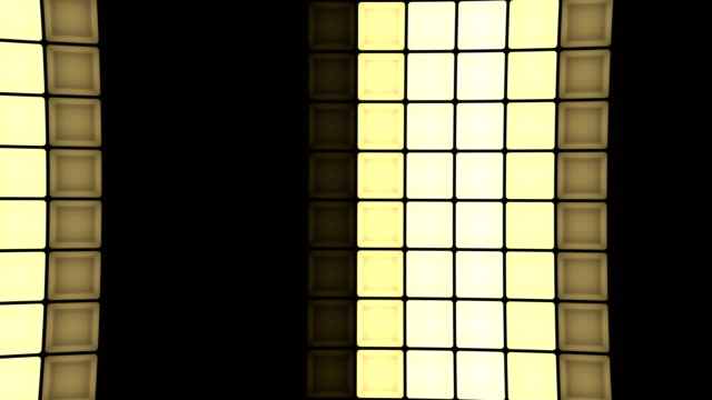 Luces-intermitente-bombillas-de-cubos-pared-patrón-loop-de-rotación-etapa-fondo-vj