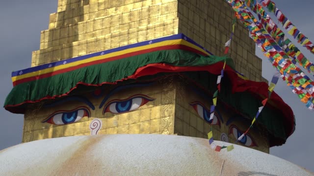 Kathmandu,-Nepal:-Boudhanath-Stupa-in-Kathmandu,-Nepal.-Boudhanath-ist-eine-Stupa-in-Kathmandu,-Nepal.-Es-ist-eines-der-größten-kugelförmigen-Stupas-in-Nepal.