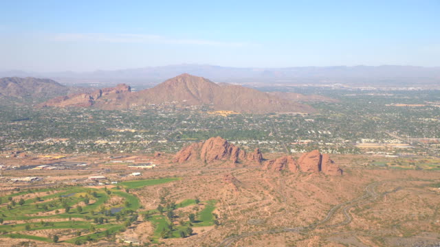 Aerial-shot-above-Arizona-in-4k