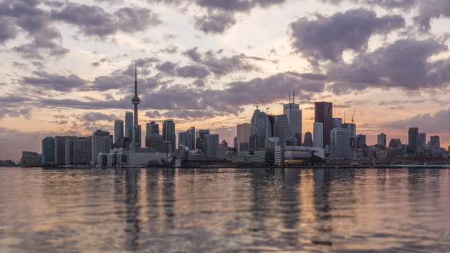 Sonnenuntergang-in-Toronto