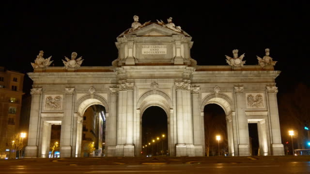Spanien,-madrid-Nachtlicht-arch-de-triumph-der-4-K