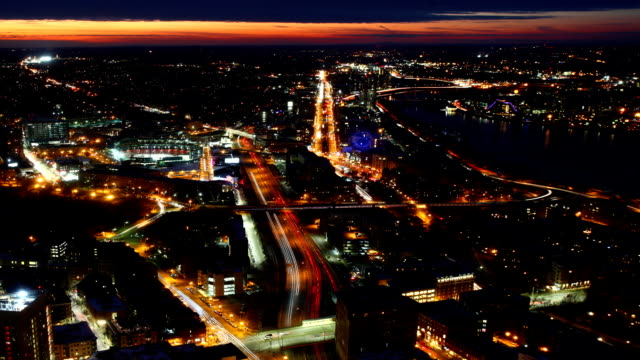 Antena-timelapse-vista-del-horizonte-de-Boston,-al-anochecer