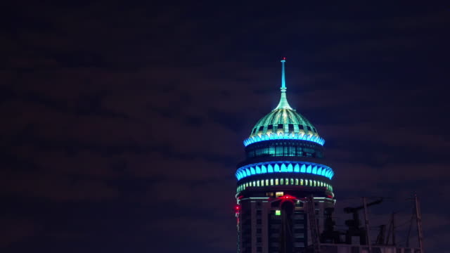 Nachtlicht-sky-Dubai-Marina-berühmten-höchsten-Turm-Top-4-k-Zeit-verfallen-Vereinigte-Arabische-Emirate