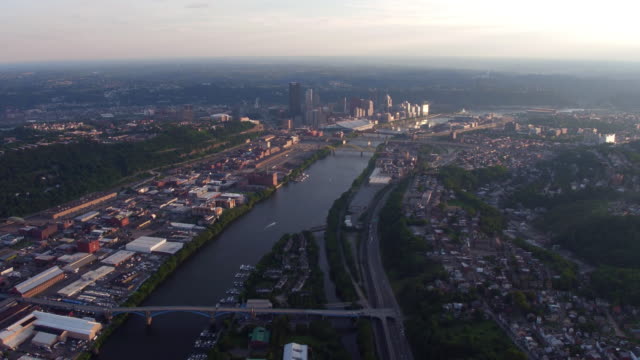 Luftaufnahme-von-Pittsburgh,-Pennsylvania