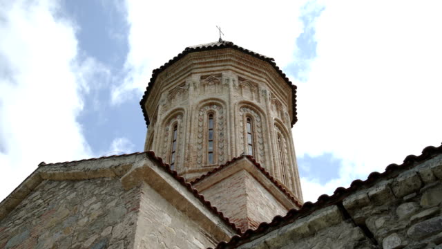 Turm-der-antiken-Kloster-Ikalto-in-Georgien