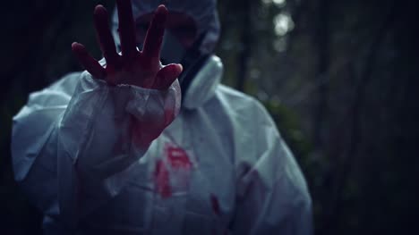 4K-Horror-Atomwissenschaftler-Killer-zeigt-schütteln-Hand-mit-Blut