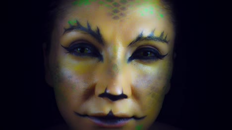 4K-Horror-Serpent-Makeup-Woman-Appears-from-Darkness