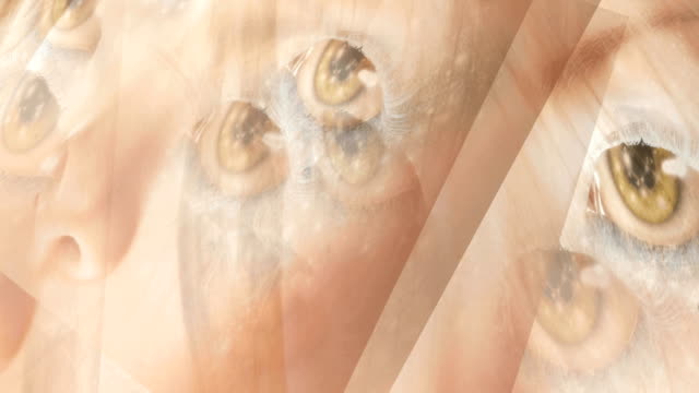 Digital-Animation-of-floating-Fairy-Eyes