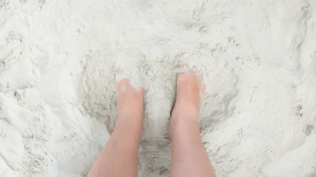 foot-on-the-beach