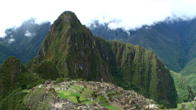 Machu-Piccu-Time-lapse