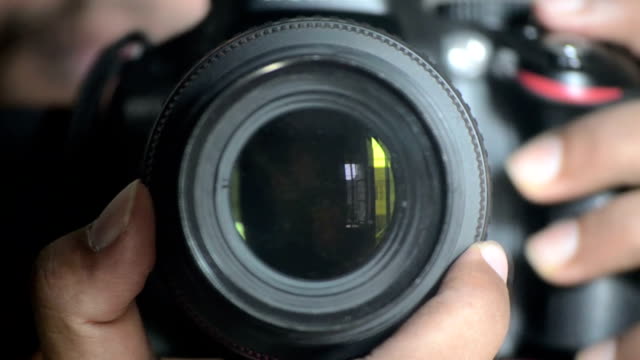 Digitale-SLR-Kamera-Objektiv-Konzentration-und-Kontrolle