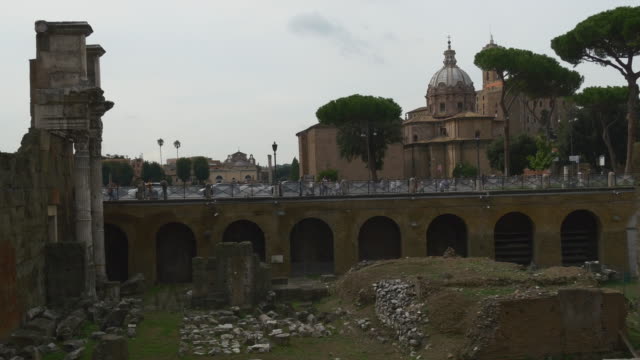 panorama-de-foro-de-Italia-Roma-ciudad-verano-día-Trajano-4k