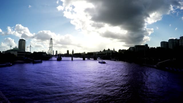 Thames-River,-Big-Ben-and-London-Eye,-Time-Lapse,-London,-Loop