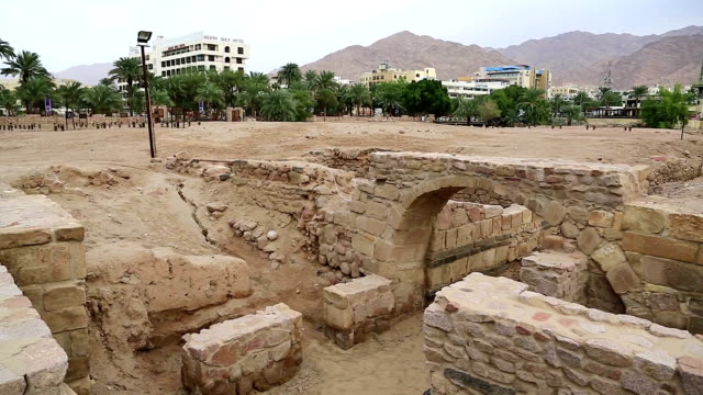 Ruins-of-ancient-Ayla---medieval-islamic-city-in-present-Aqaba-city,-Jordan