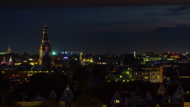 Niederlande-Nacht-Leben-Amsterdam-Stadt-Dach-Top-Panorama-4k-Zeitraffer