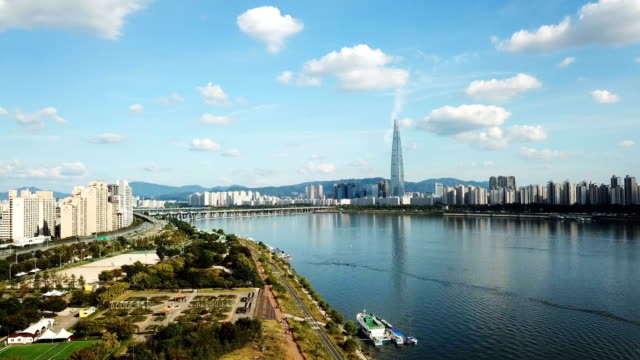 Vista-aérea-de-la-ciudad-horizonte-Seúl