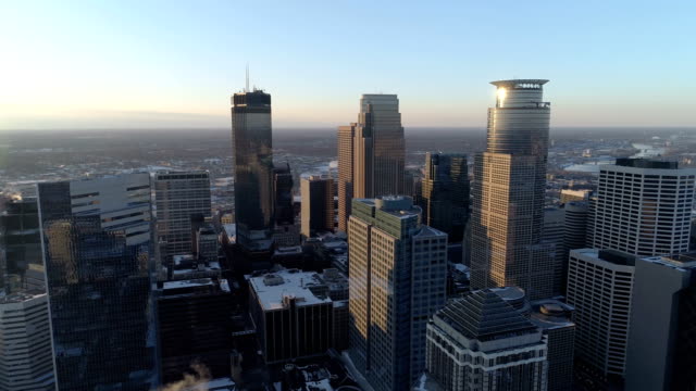 Minneapolis-Skyline---Aerial-Establishing-Shot---4K