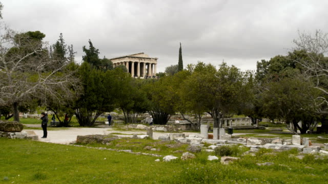 Ruinen-der-antiken-Stadt-Athen