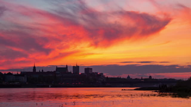 Time-Lapse-of-Warsaw-Old-Town-with-Vistula-river-at-sunset