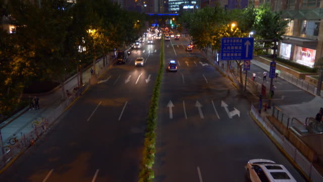 Nacht-erleuchtet-Stadtverkehrs-Straße-Panorama-4k-China-shanghai