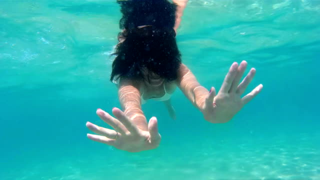 Playing-in-seawater