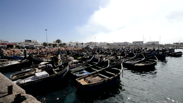 Fischerboote-im-Hafen-von-Agadir