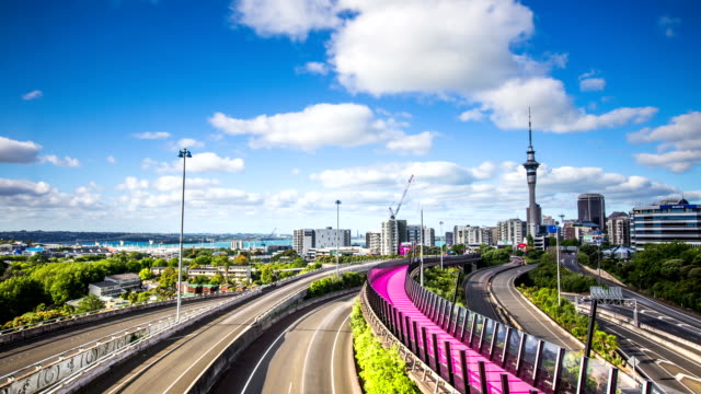 Time-Lapse---Skyline-of-Auckland-City-with-the-Sky-Tower,-New-Zealand