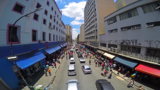 25-de-Marco-street-in-São-Paulo,-Brazil
