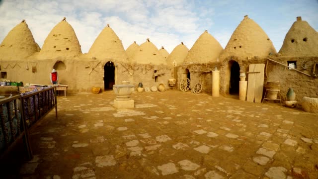 courtyard-of-the-traditional-Middle-Eastern-clay-dwelling-on-the-border-of-Syria-and-Turkey