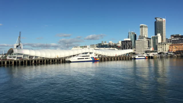 Blick-auf-Hafen-von-Auckland-Neuseeland