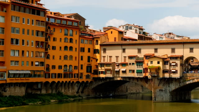 Ponte-Vecchio-de-Florencia,-Toscana,-Italia