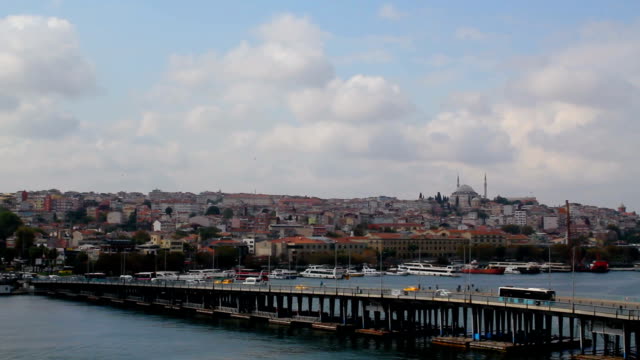 Istanbul-Golden-Horn,-Unkapani-Bridge,-Fatih-district,--Panoramic-view