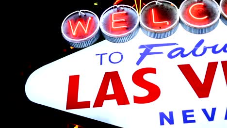 Close-up-of-Welcome-to-Las-Vegas-Flashing-Sign