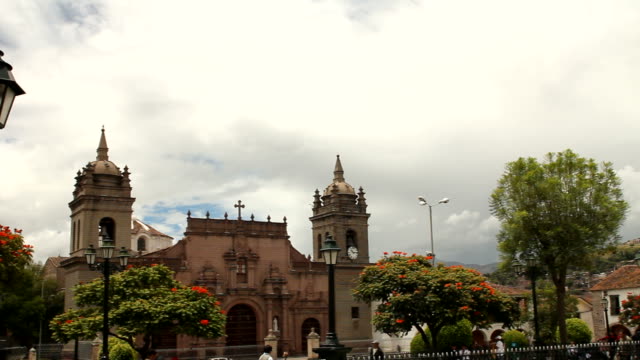 Kathedrale-von-Ayacucho