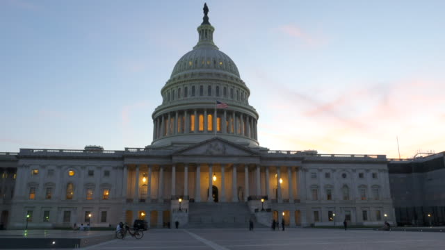 Ostseite-Blick-auf-das-US-Capitol-Building