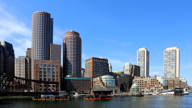 Timelapse-of-the-Boston,-Massachusetts-harbor-skyline