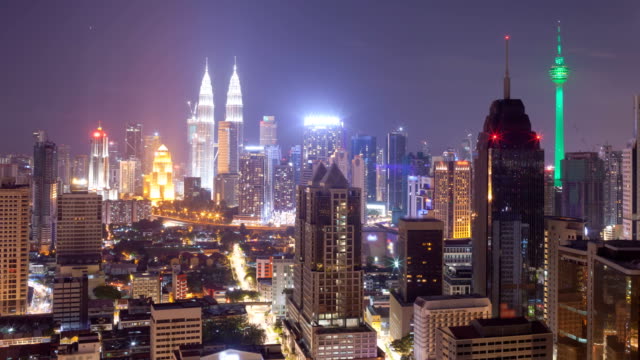 Centro-de-noche-paisaje-urbano-Timelapse-Kuala-Lumpur