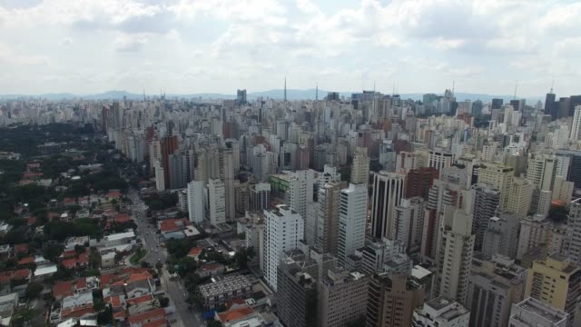 Vuelo-en-la-ciudad-de-Sao-Paulo,-Brasil