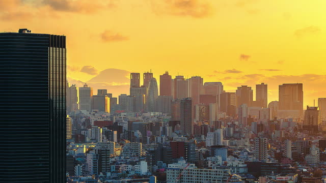 4K-Time-lapse-Cityscape-at-tokyo-citi-of-Japan