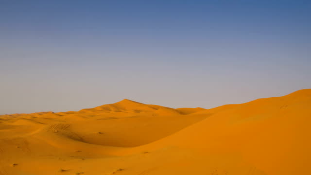 Wüste-Sanddünen-Sonnenuntergang-Pfanne-timelapse