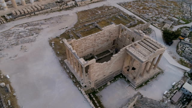 Aerial-view-of-Erechtheion-in-Acropolis-of-Athens-ancient-citadel-in-Greece