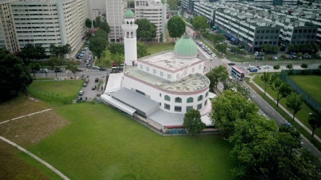 Mezquita-Masjid-Alkaff-Kampung-Melayu,-ubicado-en-el-cruce-de-Kaki-Bukit-y-Bedok-depósito-Rd.