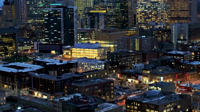 Aerial-Reveal-of-Downtown-Minneapolis-at-Night