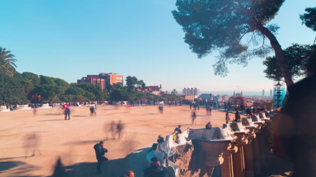 barcelona-day-light-park-guell-gaudi-balcony-4k-time-lapse-spain