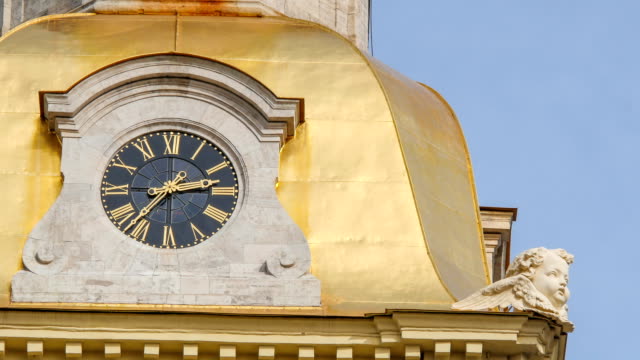 Clock-on-the-tower.-timelapse