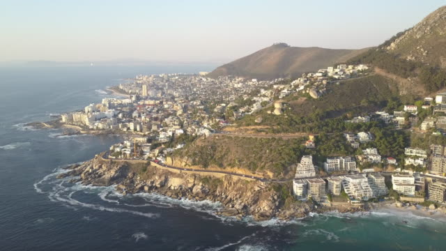 Kapstadt-Antenne-von-Küste-und-Meer-Punkt-am-Strand-Sonnenuntergang